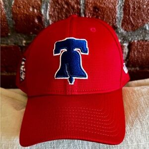 New Era Phillies Bundle 2 hats for the price of one
